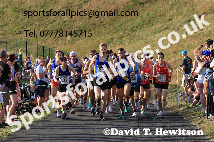 Senior Mens 2025 Sunderland 5k, Silksworth, Sunderland. Photo: David T. Hewitson/Sports for All Pics